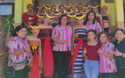 Meriahkan Perayaan HUT RI, SMAN 1 Kupang Tengah Gelar Lomba Antar Siswa dan Guru